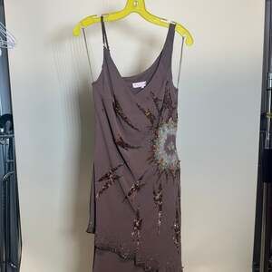 VTG Ashleigh Morgan Mauve Beaded Sleeveless Sheath Dress